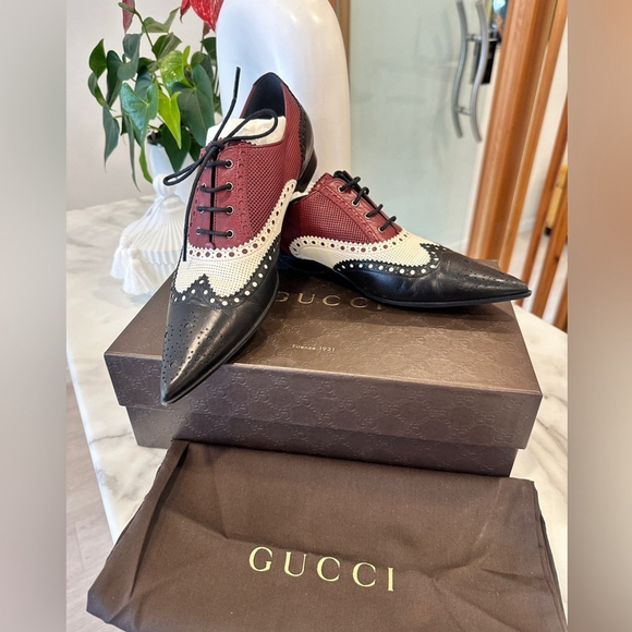 🚨authentic GUCCI pointed - Picture 2 of 5